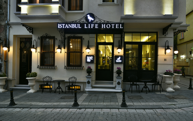 Отель Istanbul Life