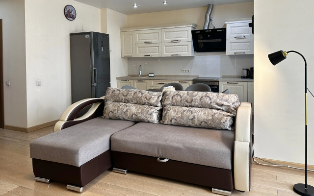 Апартаменты на 2й Круговой 14