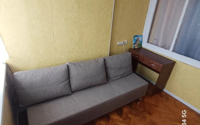 Na Ulitse Golubye Dali 6 Flat