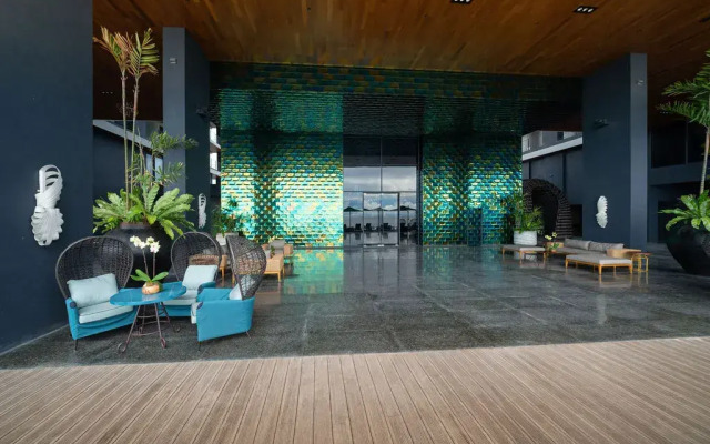 Курортный отель The Reef Island Resort Mactan Cebu