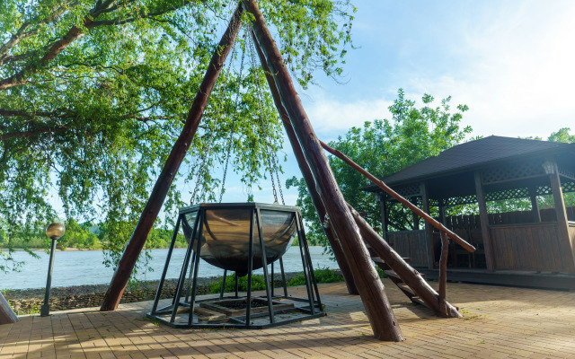 Klub Zagorodnogo Otdyha Usad'ba Familia Hotel