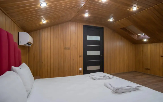 Red Apartments Art Layt Siti Apartament Dornan Apartments