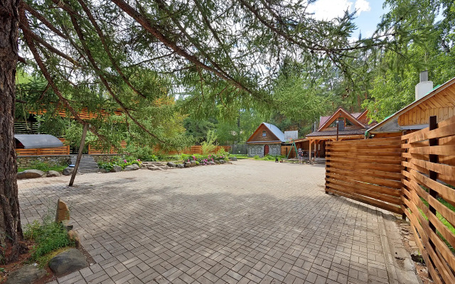 Dezhavyu ryadom s GLTS Abzakovo Guest House