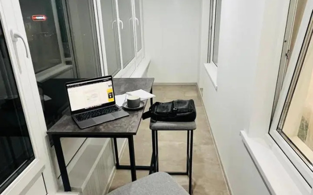 S lyubovyu Flat