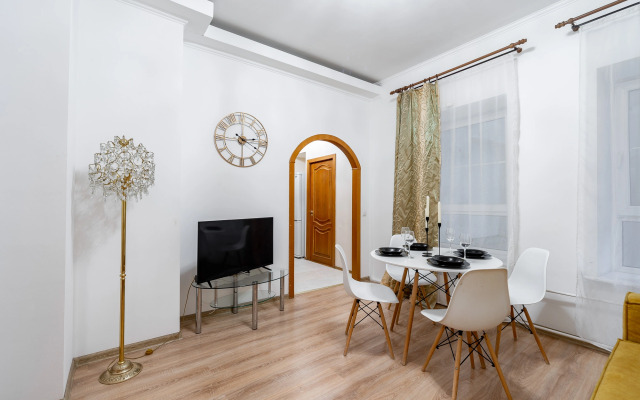 Апартаменты 3 спальни 2 санузла Грибоедов 10 гостей