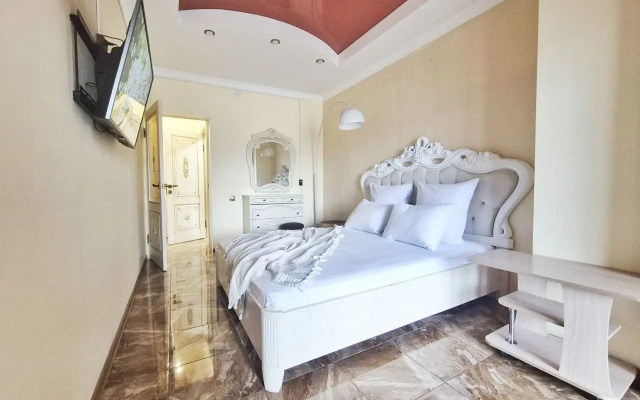 Khoromy V Tsentre Flat