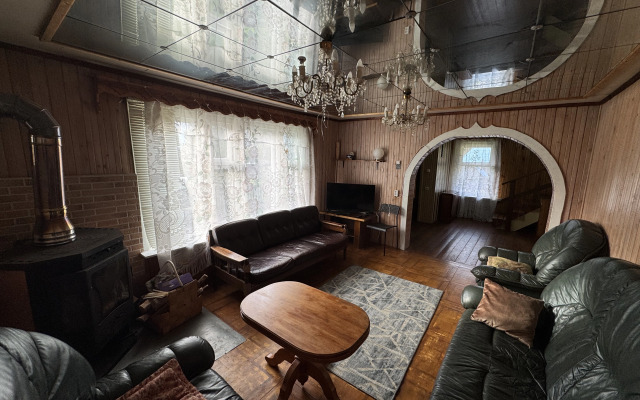 Частный дом Ретро-дача в Карельской деревне