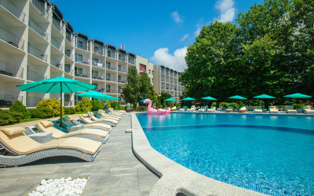 Hotel Lok Vityaz