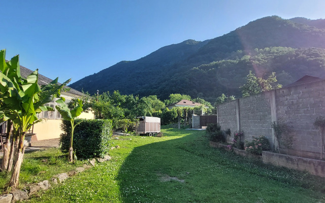 Domik V Derevne Guest House