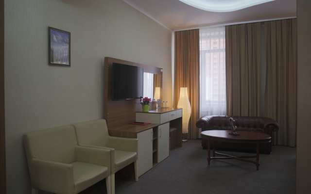 Alva Donna Hotel