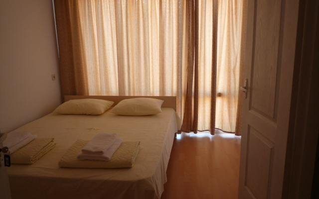 Liliya Guest House