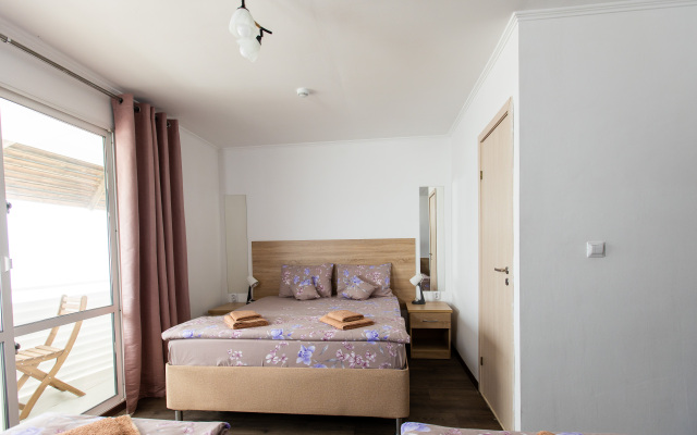 Barrakuda Living Quarters