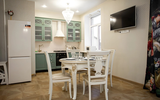 Квартира УК Атмосфера Цейлон