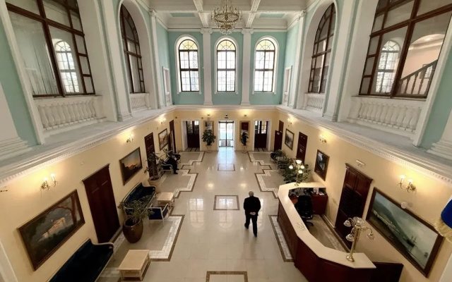 Apartamenty Luks sokolad v Tavride na nabereznoj Alty