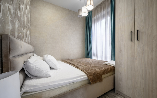 V Zhk Madrid Park 2 S Basseynom Apartments