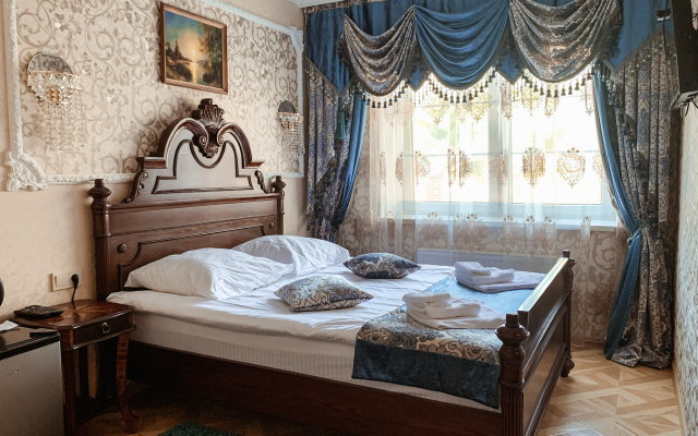 Alina Guest House