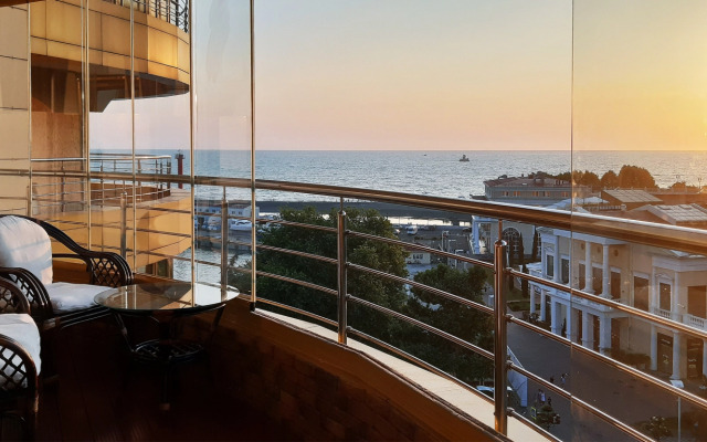 Grand Versailles 5 Apartment