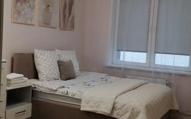 Квартира Уютная трешка студия с новым ремонтом