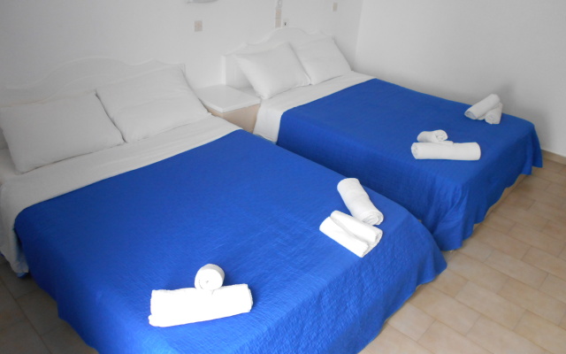 The Three Anchors Rooms Hotel