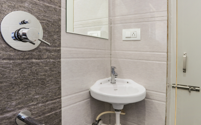 Gateway Suites Hotel