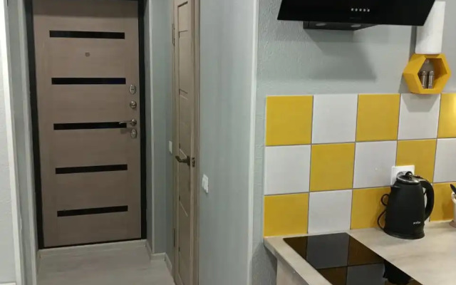 Квартира Уютная студия на двоих на Матросова