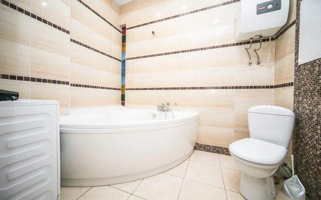 3-room on 2 International Street City Center  Apartments