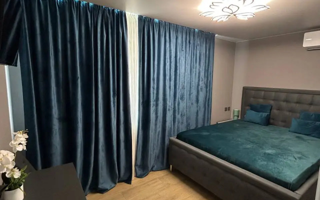 Uyutnaya Dvukhkomnatnaya Kvartira U Morya Flat