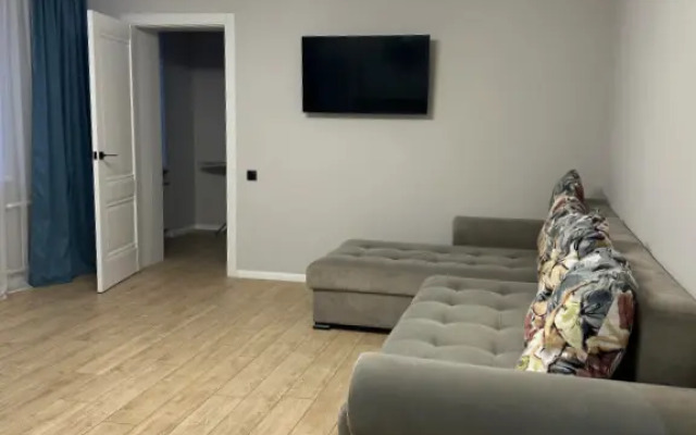 U Podnogya Gory Flat