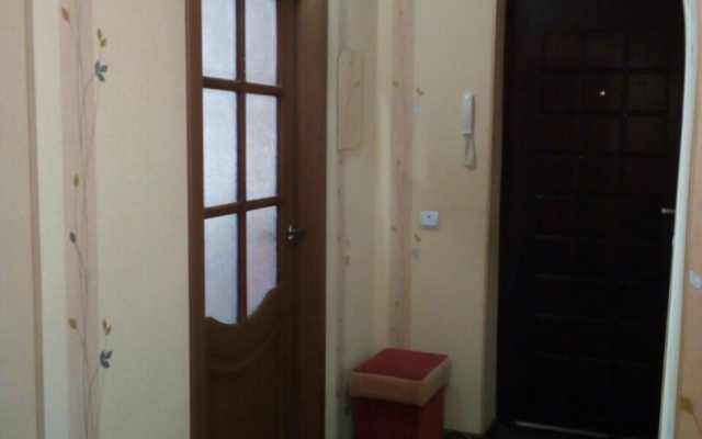 Na Pobede 4 Apartments