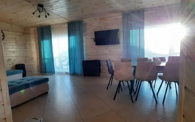 Частный дом на улице 3-я Дачная 800