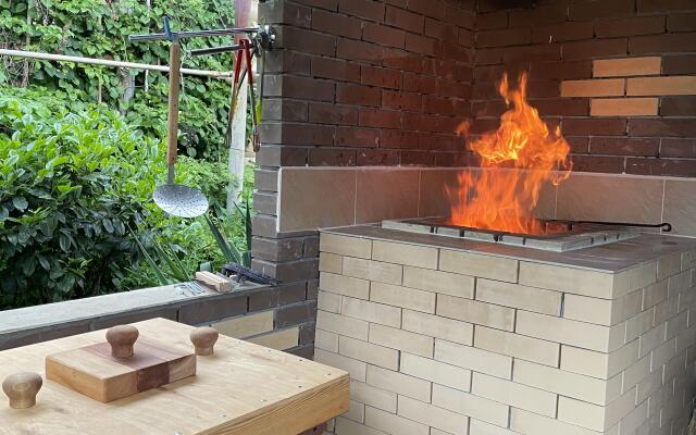 Частный дом с сауной и с зоной барбекю