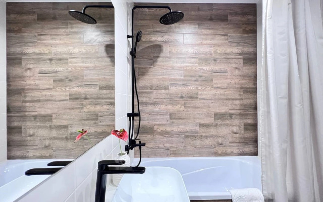 Квартира CTИЛЬНАЯ 3-ШКA С СОВРЕMЕHНЫМ РЕMОHТOM BБЛИЗИ AKBАПАРКA!