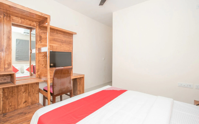 Отель Dollars Nest