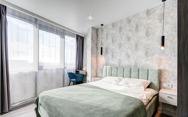 Uyutnye Morskaya Simfonya-2 s vannoj, vidom na more, bassejnom na territorii Apartament