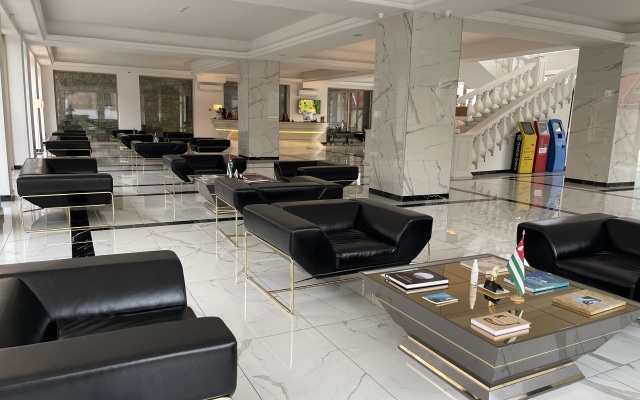 Гранд Отель Сухум