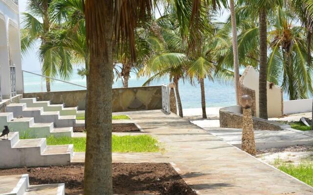 Twiga Beach Resort & Spa