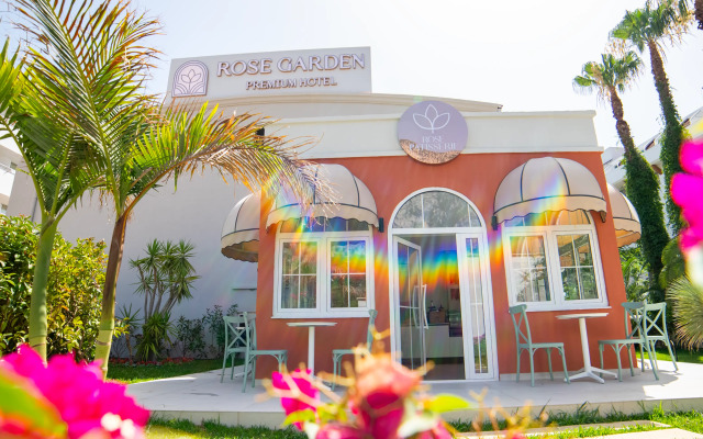 Rose Garden Premium Hotel