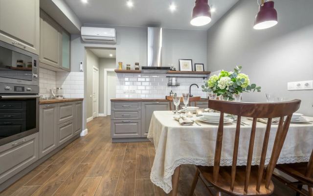 Апартаменты Central nearby Marriott 1001