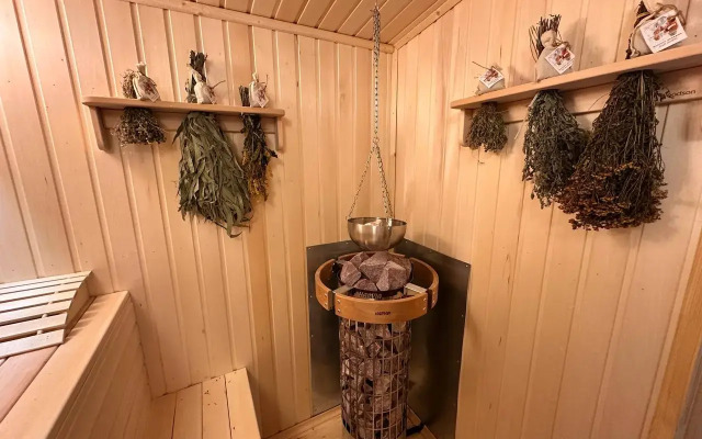 S 3ya Spalnyami 476 Private house