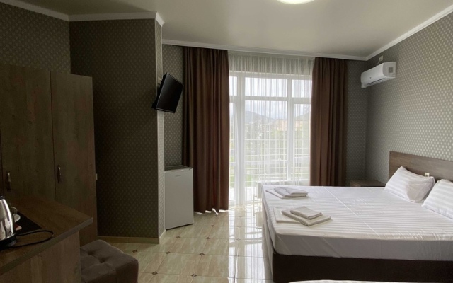 Royal Hotel