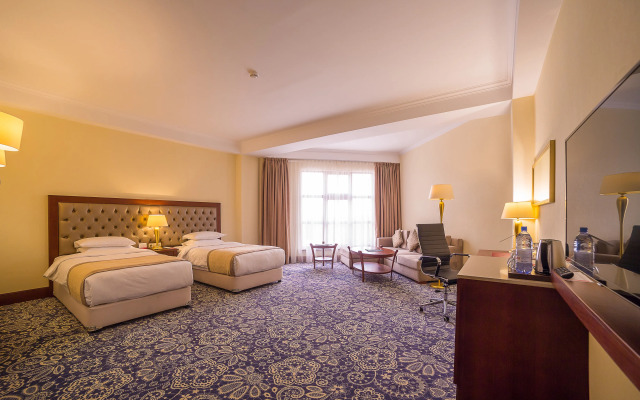 Hotel Ramada by Wyndham Almaty