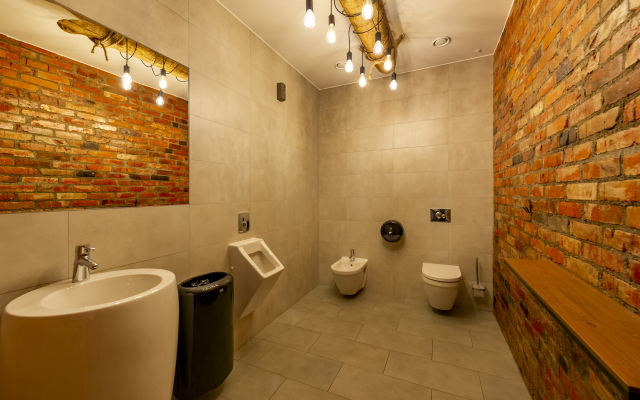 Friday Center Hostel