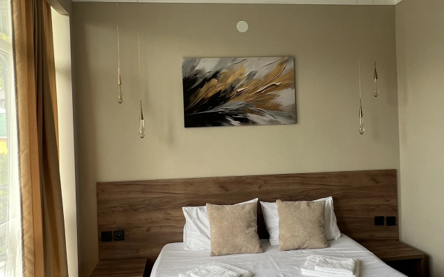 Golden Gagra Hotel