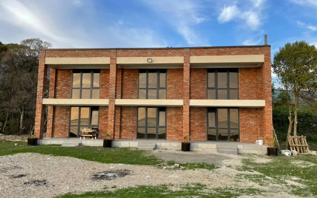 Ruchey Mini-hotel, posyolok Nizhnia Eshera
