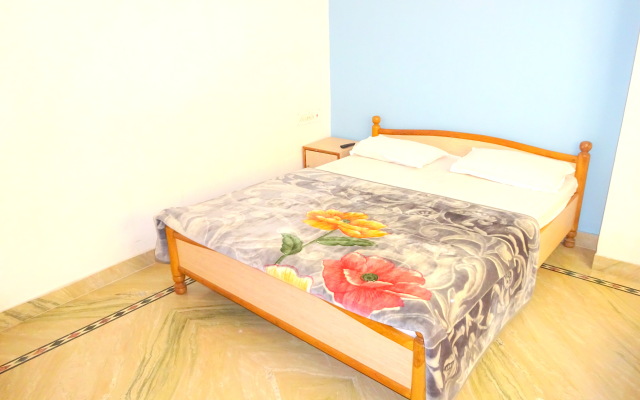 Gopi Vallabh  by Sky Stays Hotel