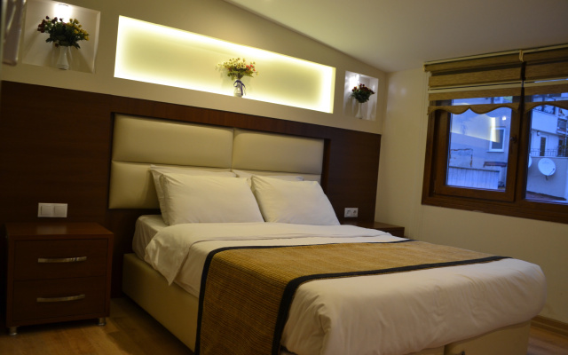 Seven Days Hotel
