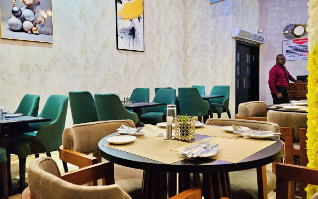 Отель Reiz Continental Abuja