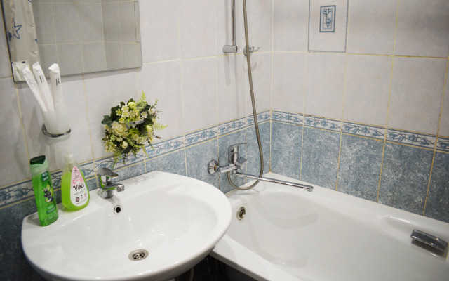 Апартаменты Двухкомнатная возле Кинотеатра