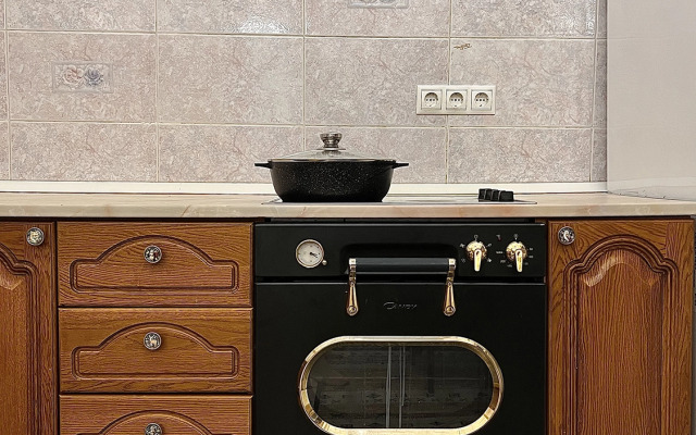 Квартира с антикварной мебелью