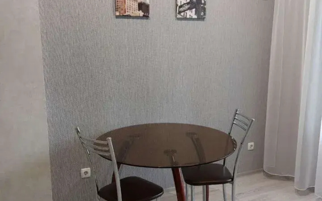 Kvartira Prostornaa uutnaa s sobstvennym parkovocnym mestom